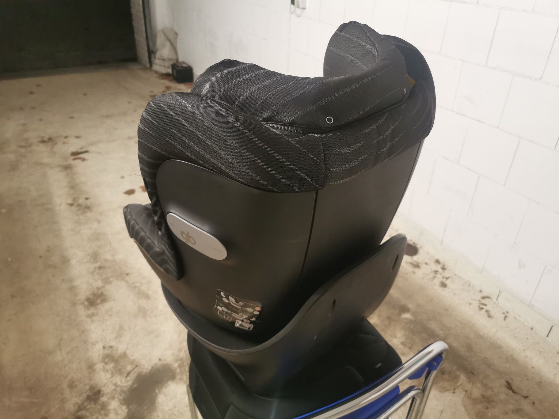 Fotelik Britax Romer Dualfix M i-Size obrotowy