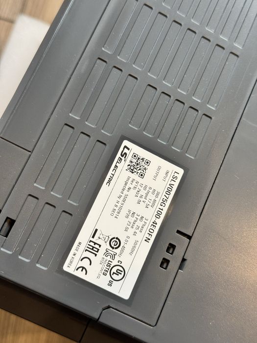 FALOWNIK LG G100 - LSLV0075G100-4EOFN (P: 7.5KW, U: 3X400V, I: 16A