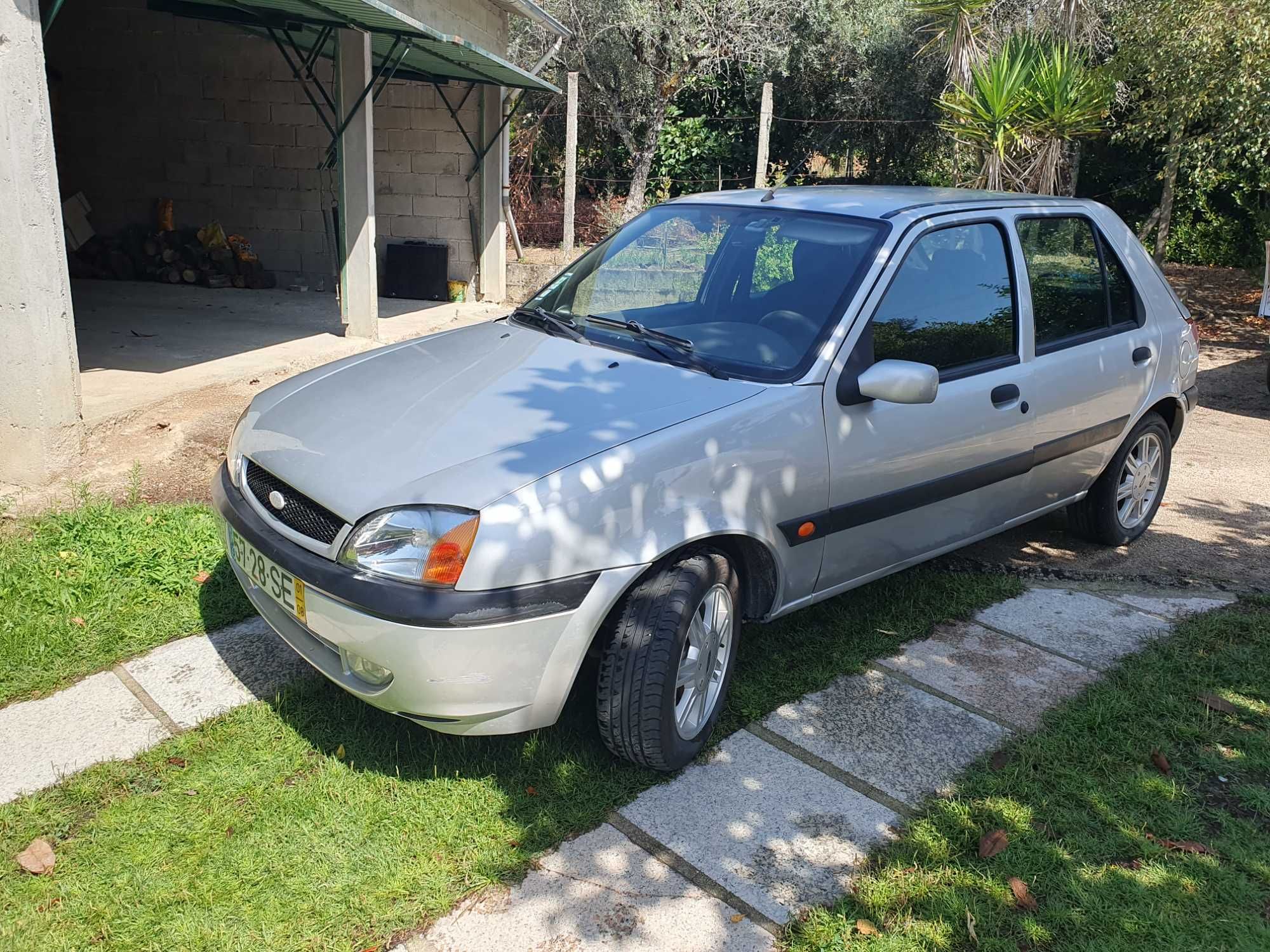 Ford fiesta poucos kms
