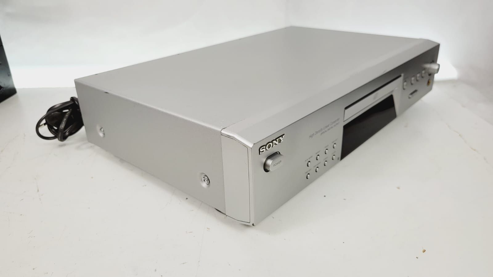 Sony CDP XE 570 NAJWYŻSZY MODEL Odtwarzacz płyt CD srebrny