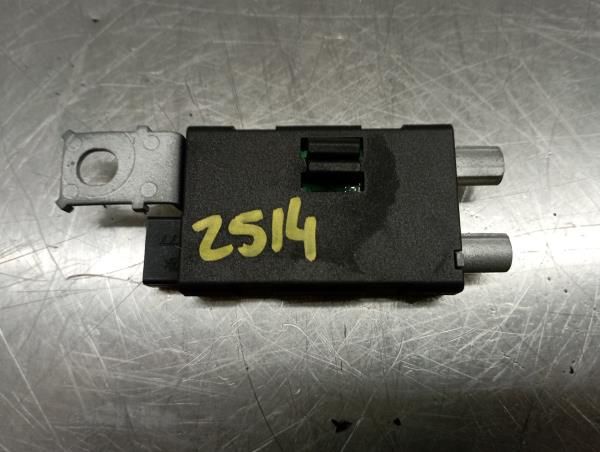 Amplificador de antena PEUGEOT 2008 II (U_)