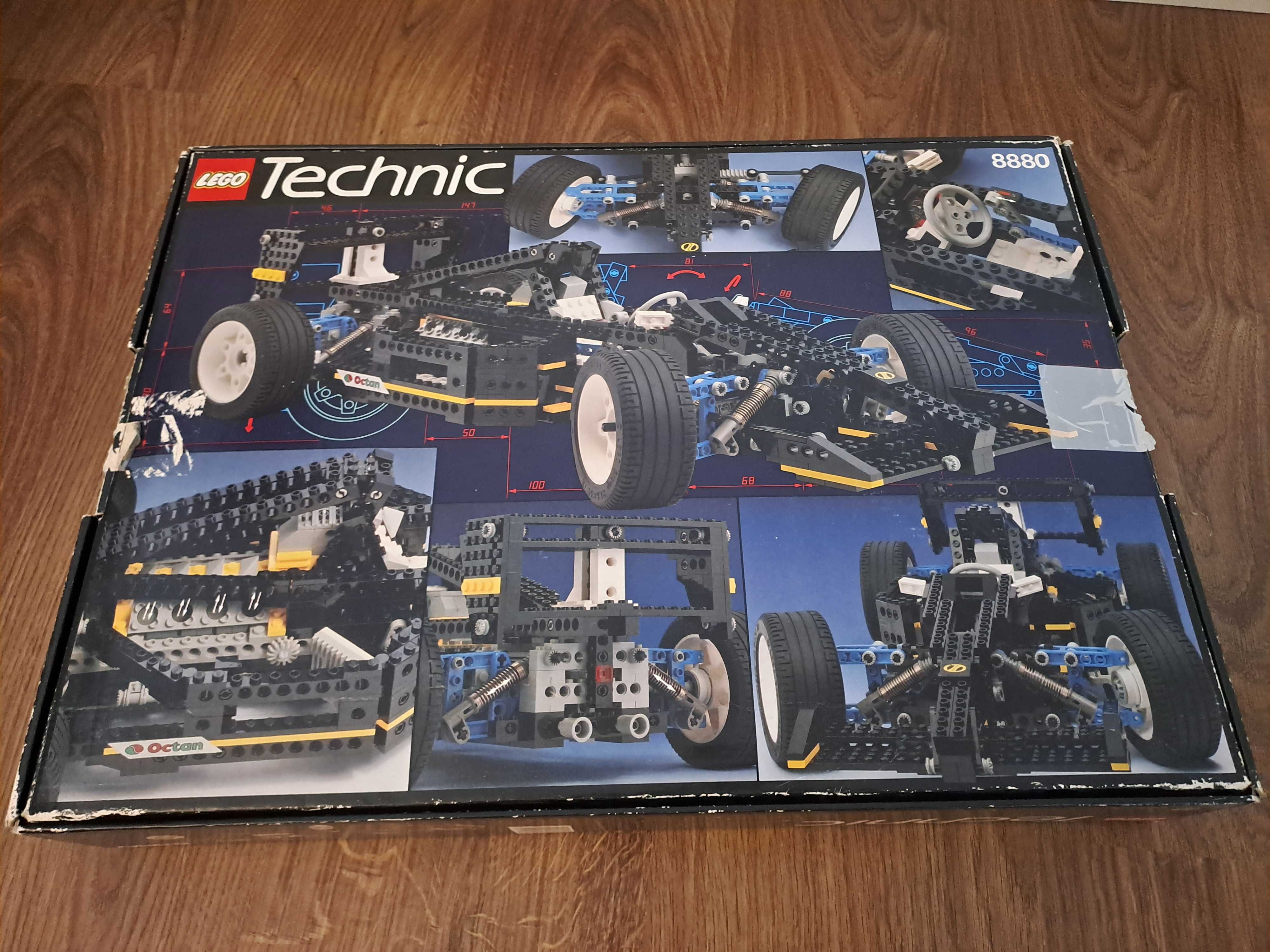 Lego Technic 8880 Super Car z roku 1994