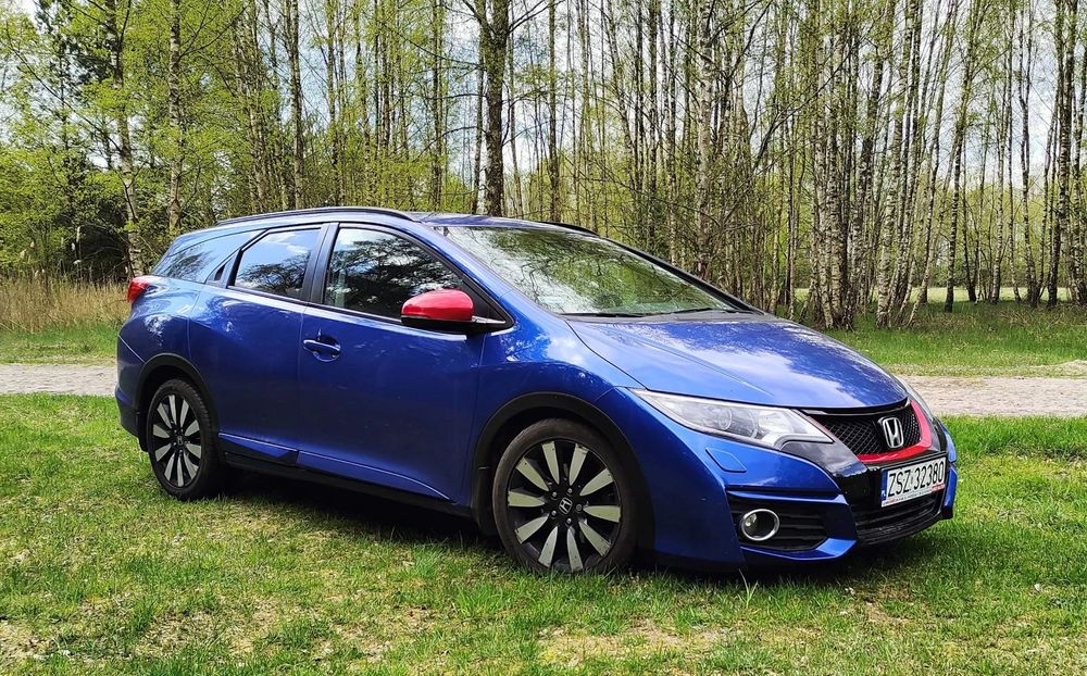 Honda Civic 1.8 benzyna, manual,stan dobry, regularnie serwisowany, sporo dodatków