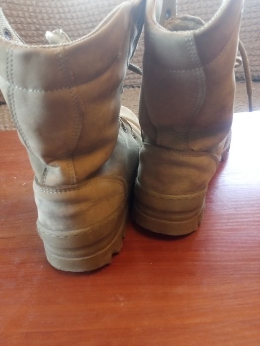 Зимові чоботи 42р