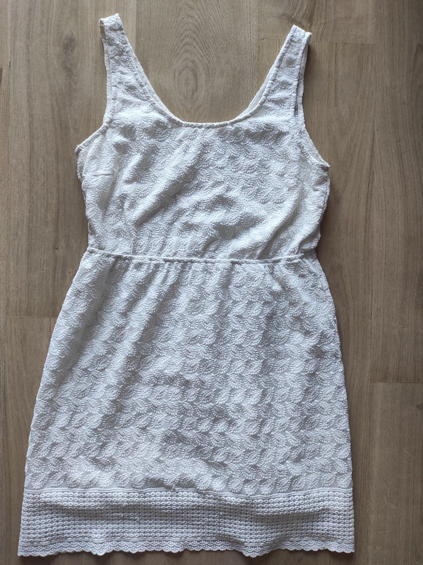 Biała kremowa koronkowa sukienka letnia na lato 36 S