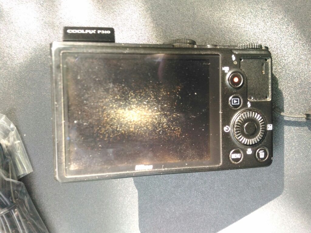 Цифровий фотоапарат цифровой фотоаппарат Nikon Coolpix P310 під ремонт