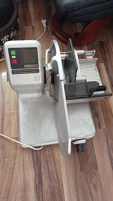 Krajalnica BIZERBA VS7