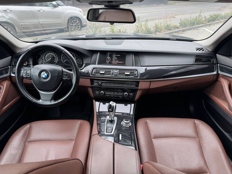 Терміново  Продам Офіційний BMW 520D Рестайлінг 2014 рік (Європа)