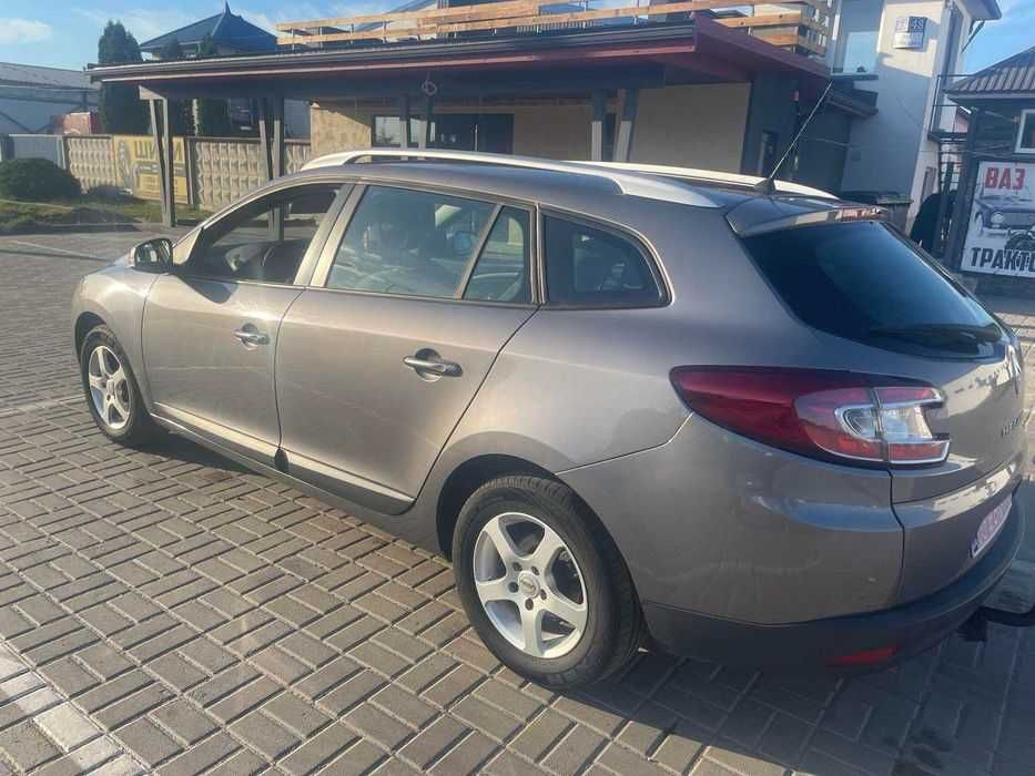 Рено Меган 2010 1.5