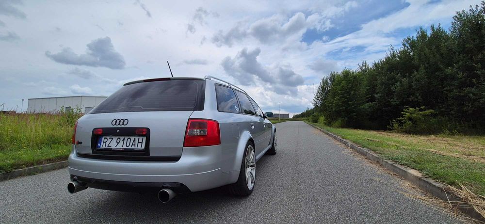 Audi S6 C5 4.2 V8 Quattro Manual