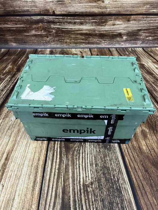 pudło platikowe uzywane emik