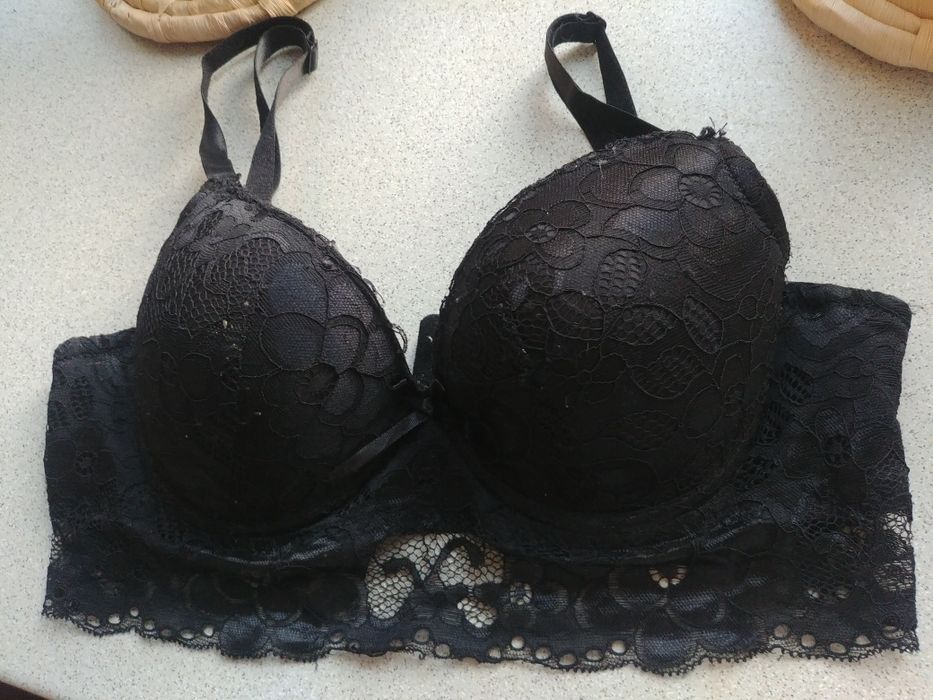 Biustonosz Han 34/75