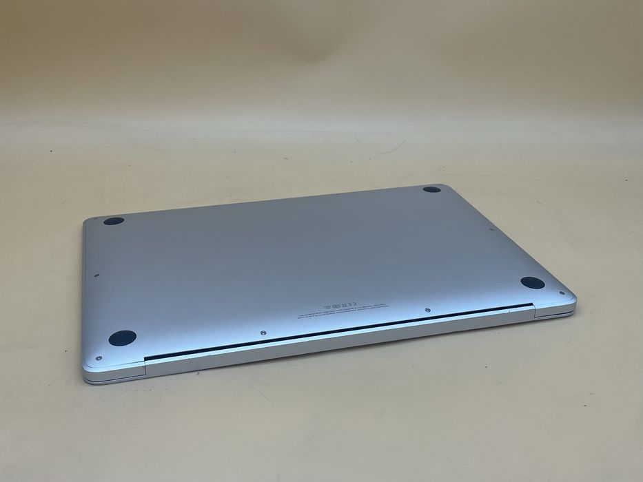 Macbook air 2020 m1 256 8gb