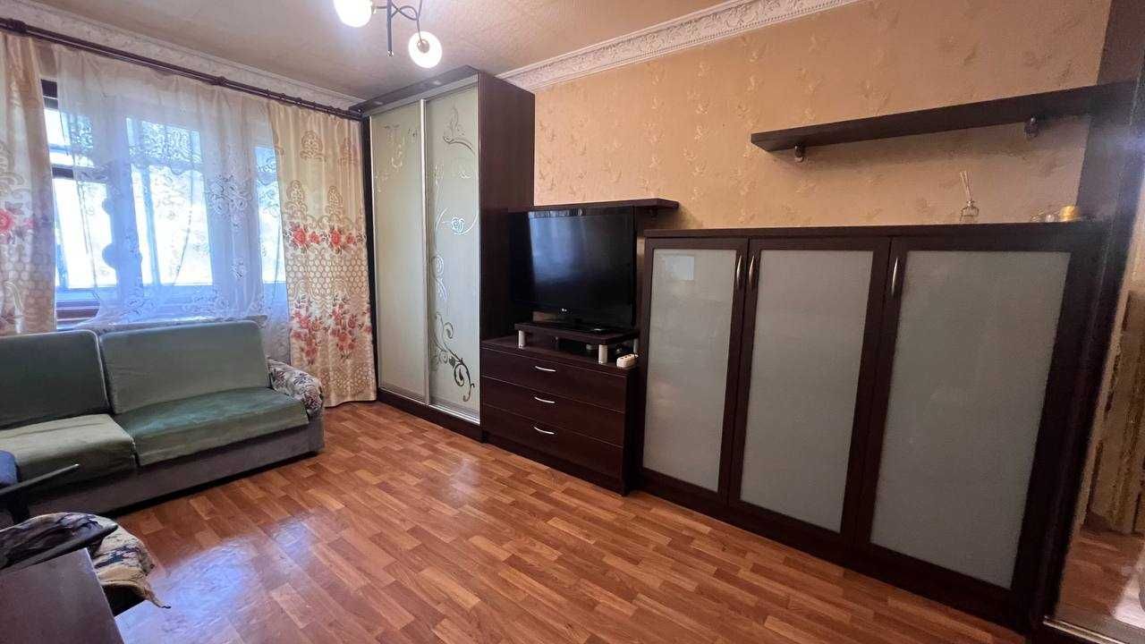 Парк Горького ЧЕРЕМУШКИ 2 кімнатна квартира
