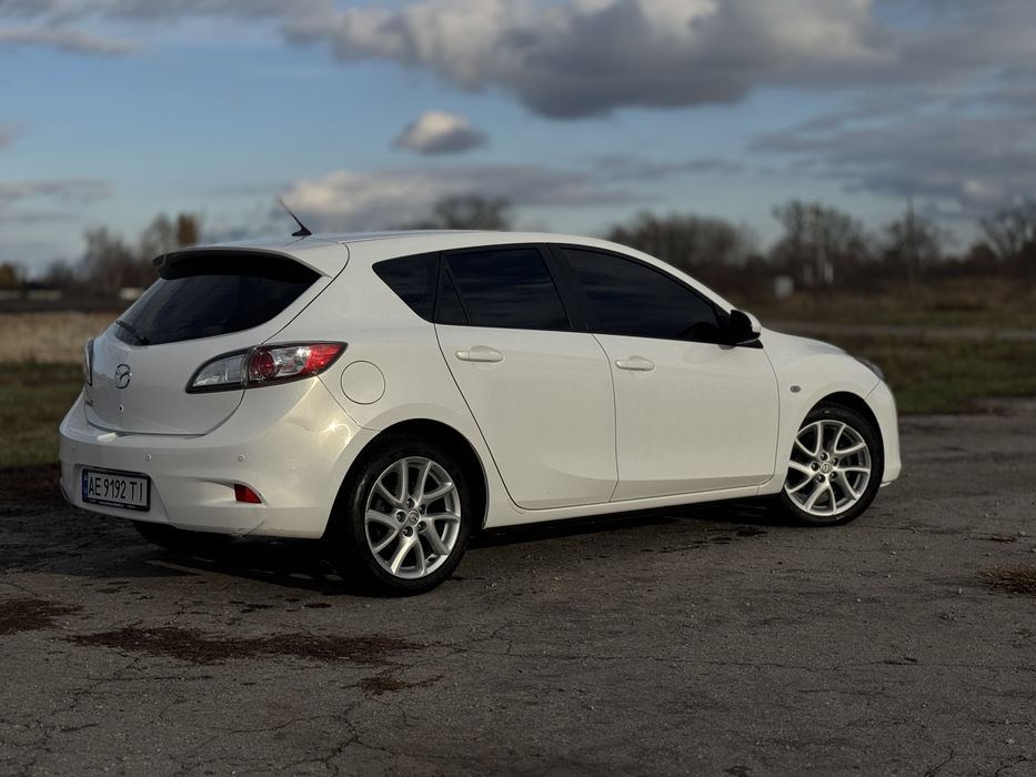 Продам MAZDA 3,  1.6 dizel