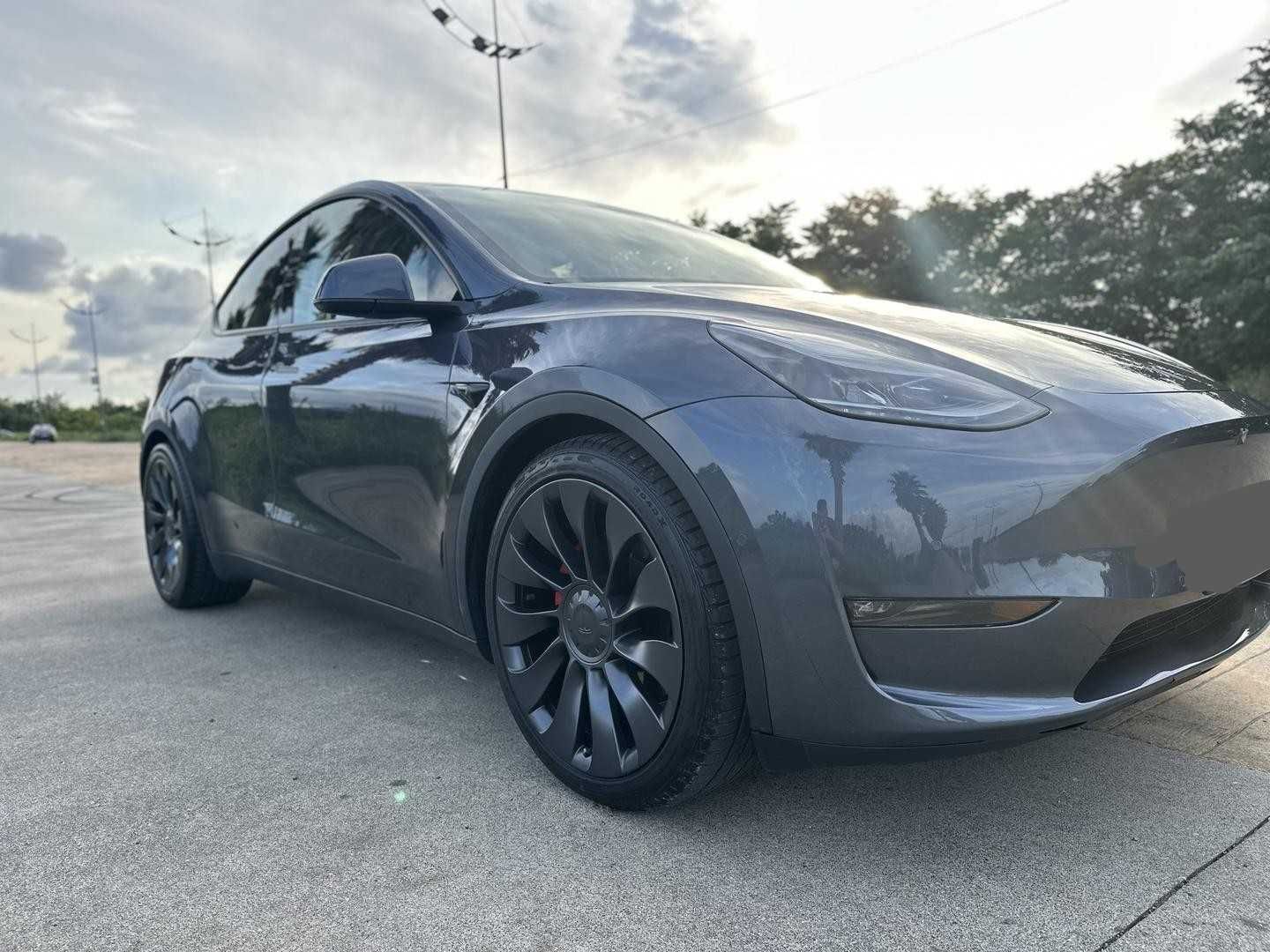 Tesla Model Y 2022 Тесла модель У Long Range 82 kWh Dual Motor  AWD