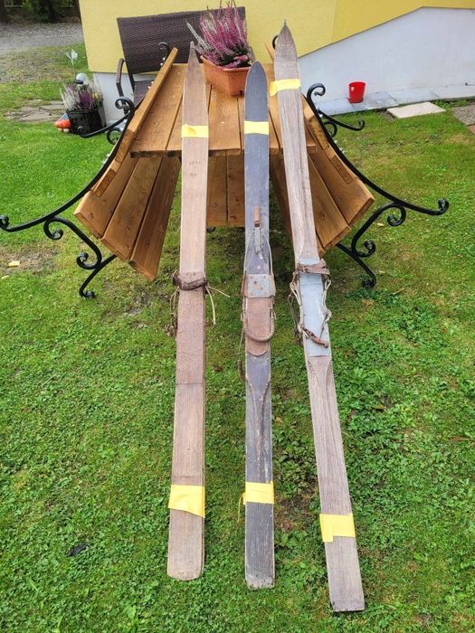 Stare drewniane zabytkowe ozdoba