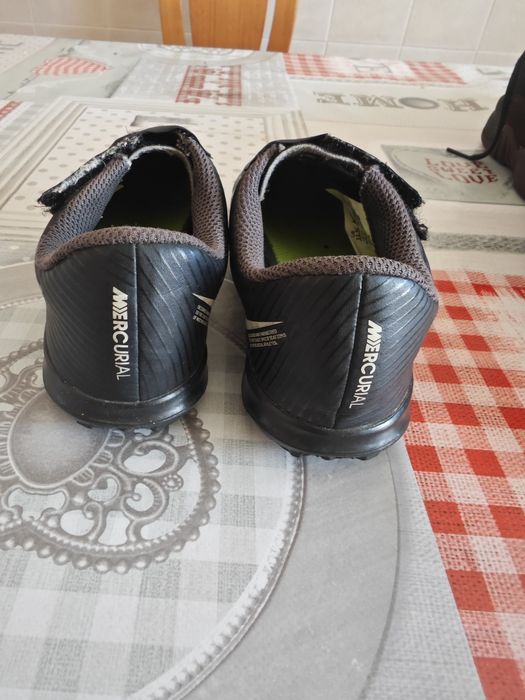 Chuteiras Nike. Usadas em bom estado.