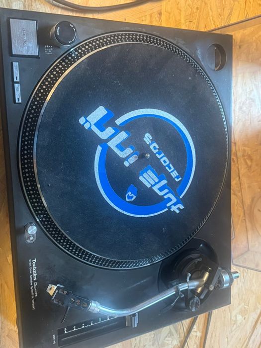 Sprzedam sprzęt dla młodego dj