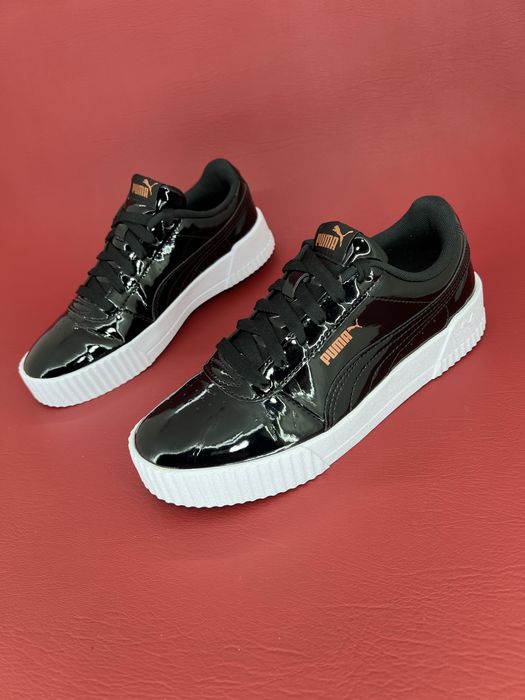 Кросівки жіночі 37,5р. Puma Carina P