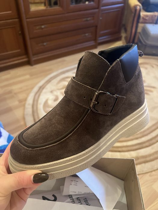 Зимові лофери замшеві