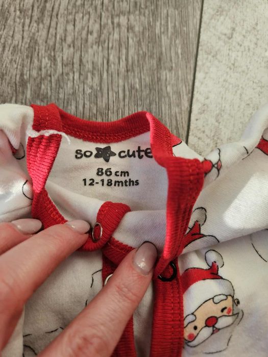 Ubrania świąteczne dla dziewczynki 86/92, 9szt.