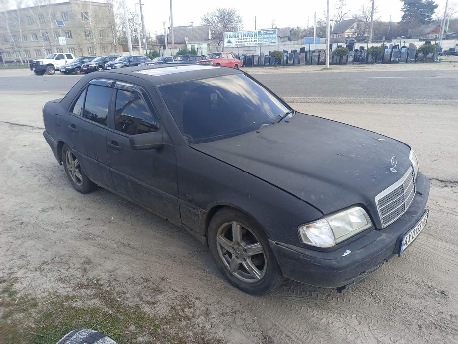 Продам машину Мерседес