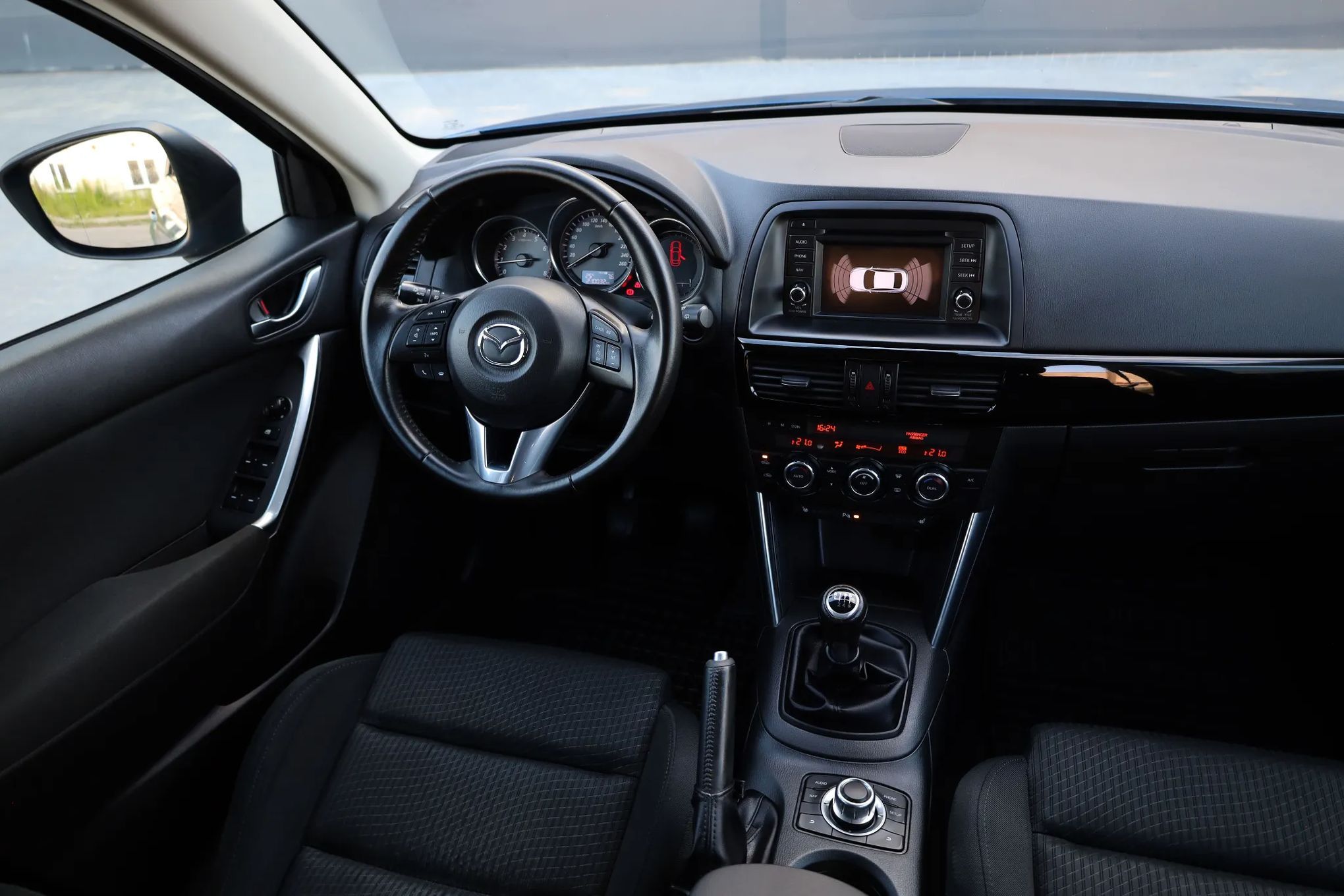 Mazda CX-5 2,0 SKYACTIV-G Center-Line serwis ASO PDC