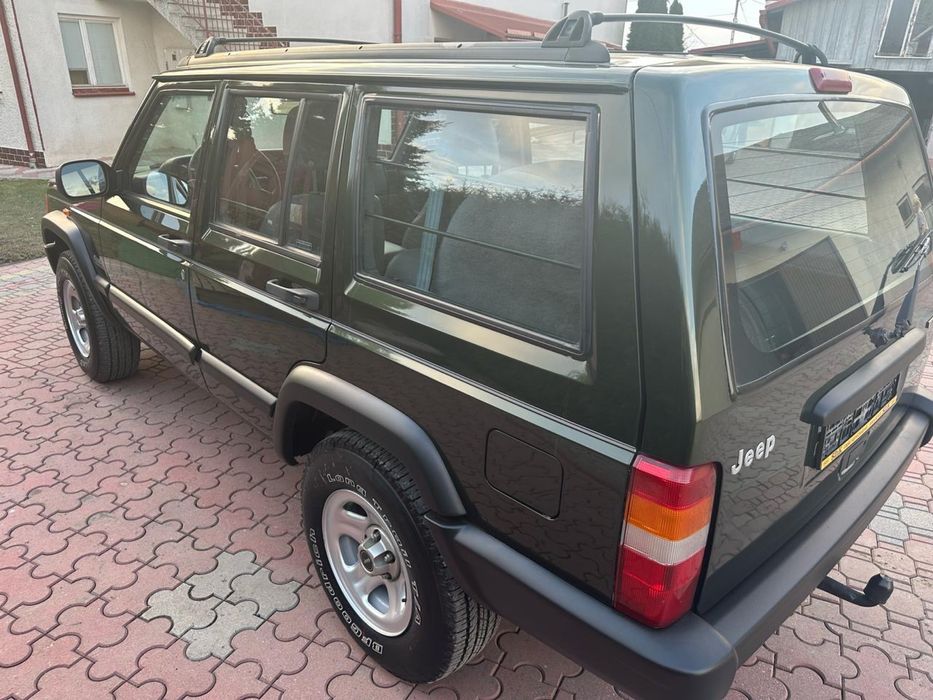 XJ CHEROKEE na sprzedaz