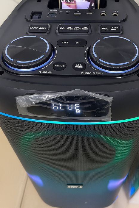 Музична портативна колонка 50 Вт 8" Bluetooth  USB  FM  Караоке.