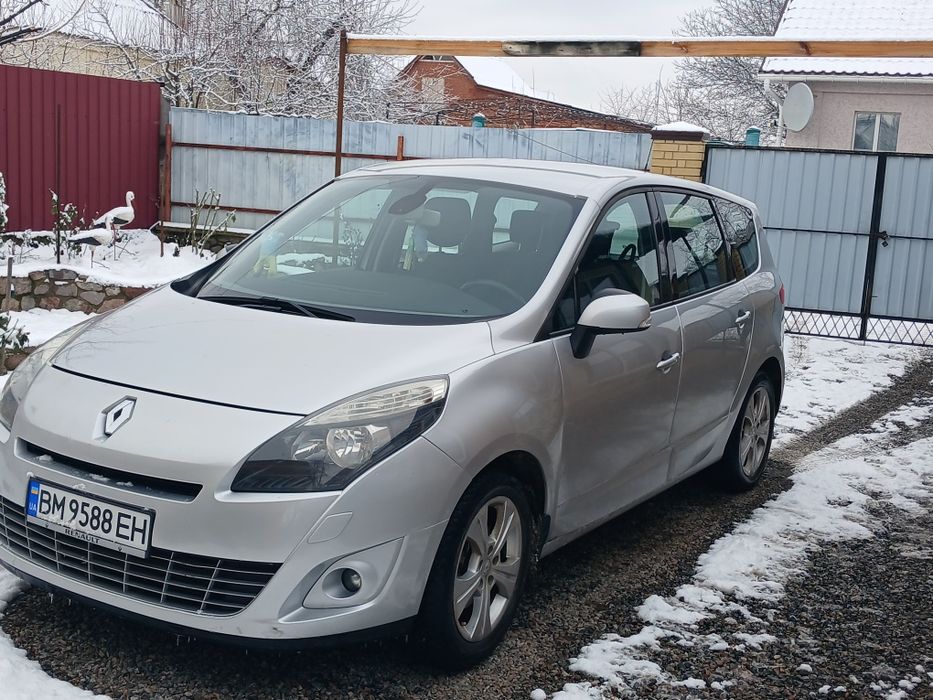 Рено Гранд Сценік