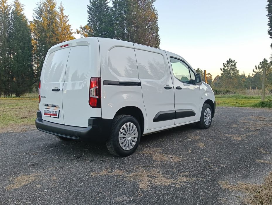 Citroen Berlingo 1.5 hdi  3 Lugares 2020