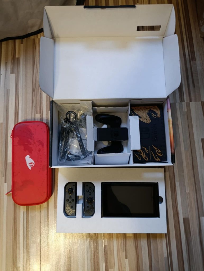 Konsola Nintendo switch monster Hunter edition