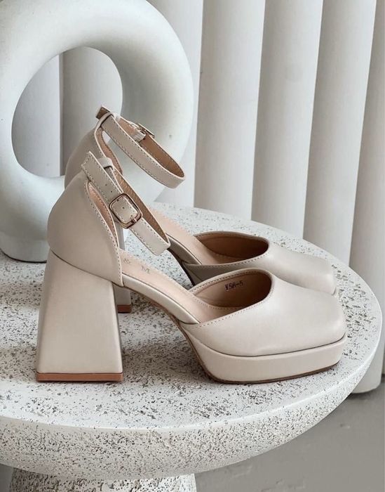 Туфлі бежеві екошкіра