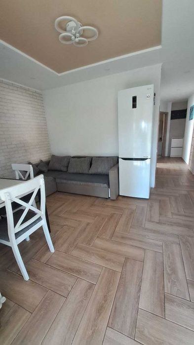 Оренда кімнати в приватному 2 кімнатної будинку,для дівчини