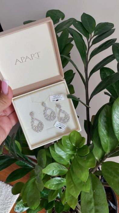 Okazja! Komplet biżuterii. Zawieszka, kolczyki z cyrkoniami Apart