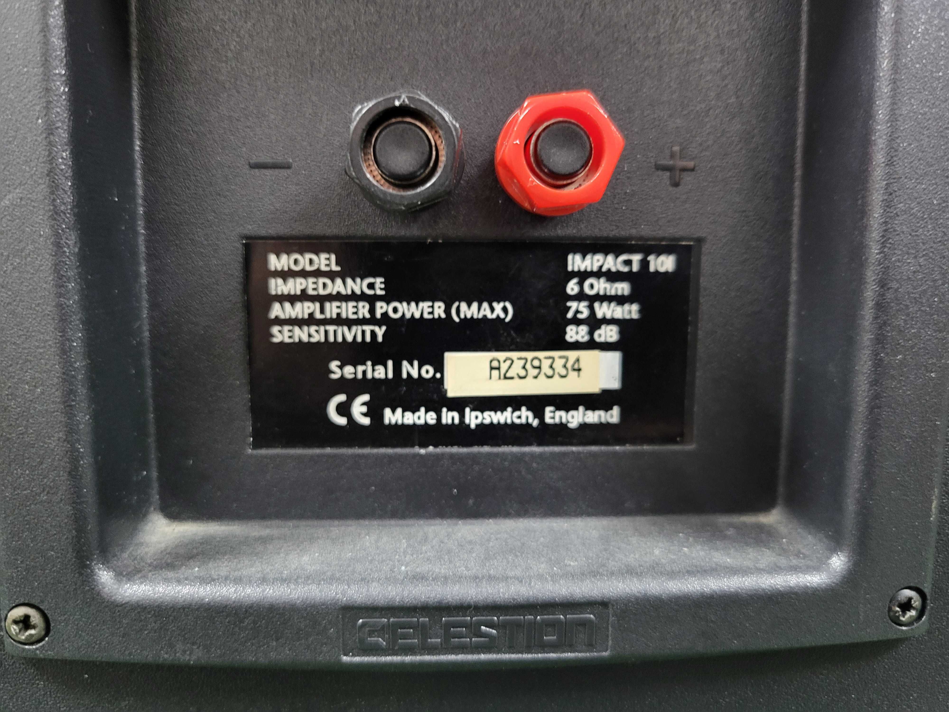 Celestion Impact 101 Colunas