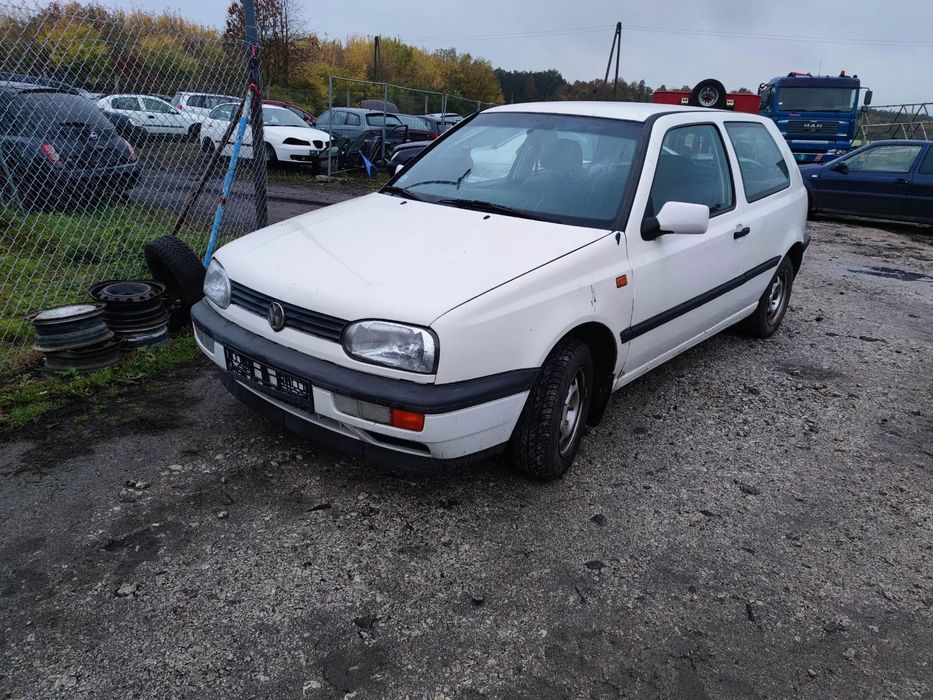 VW golf III HB 3d silnik 1.6 ABE na części