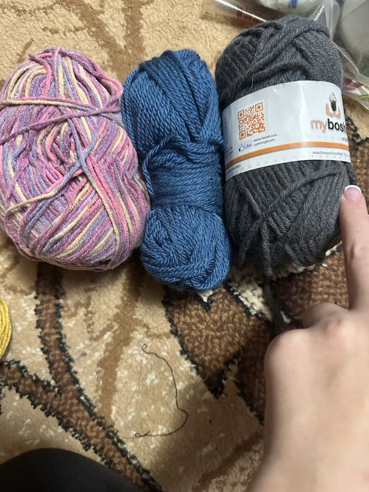 Пряжа для вʼязання та кружева