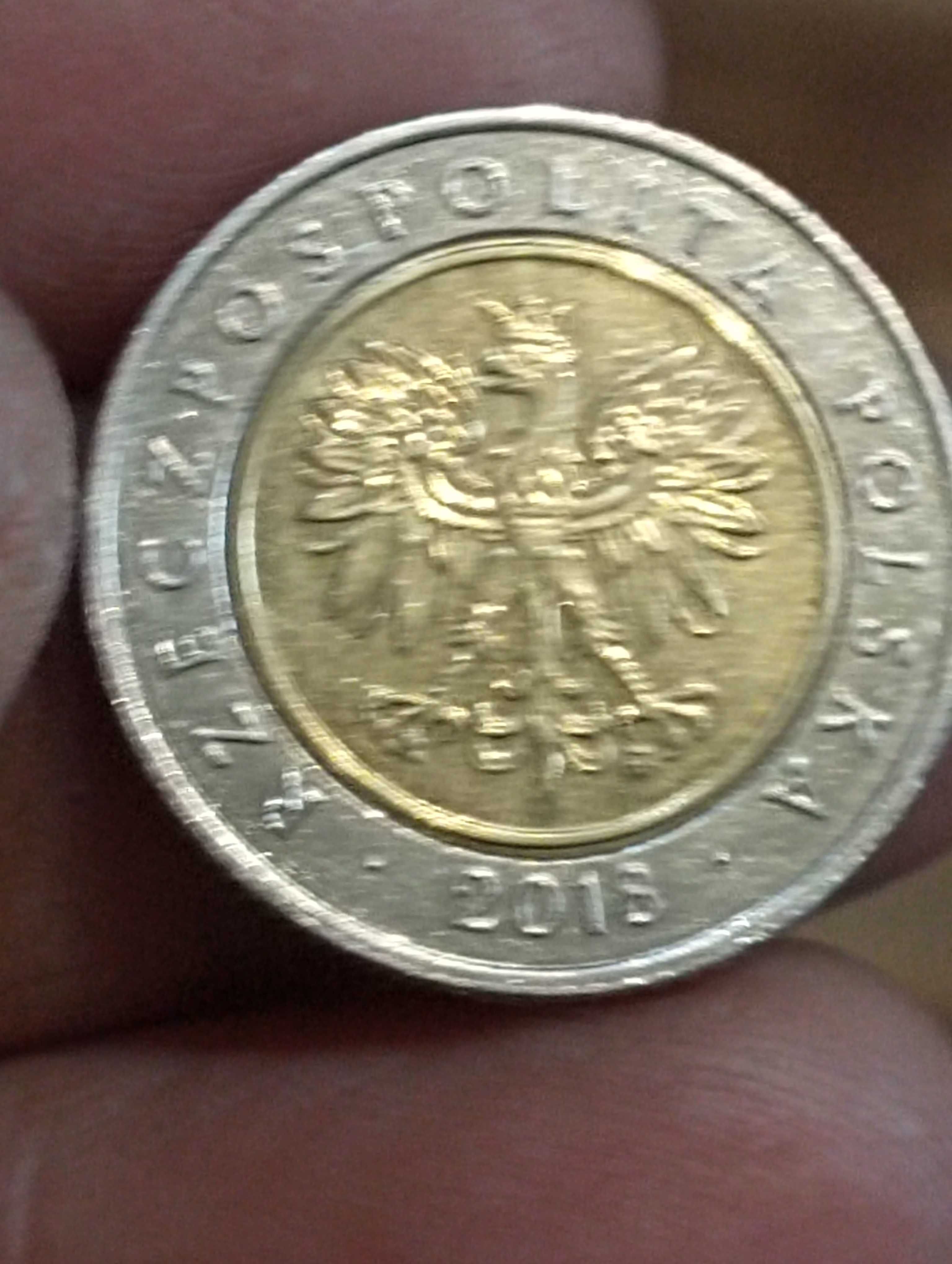 Sprzedam monete odzyskanie niepodleglosci 5 zloty 2018