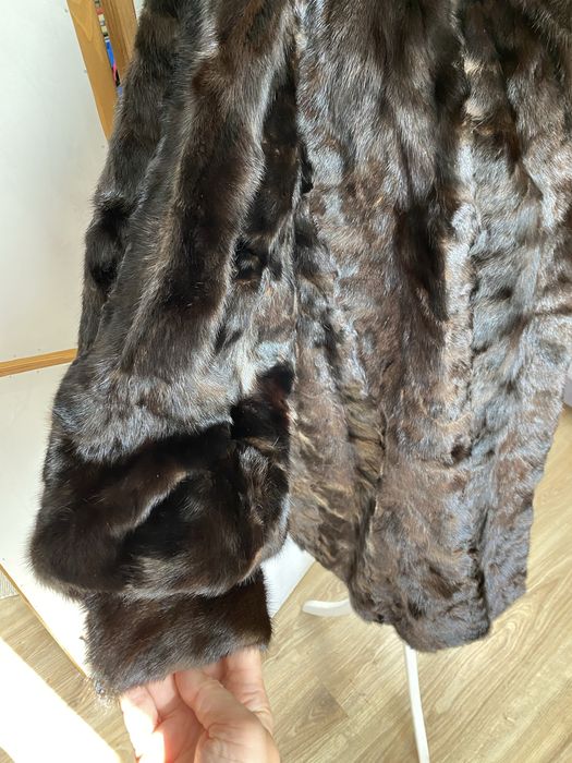Naturalne futro z norek, czekoladowy brąz, L, stan igła!