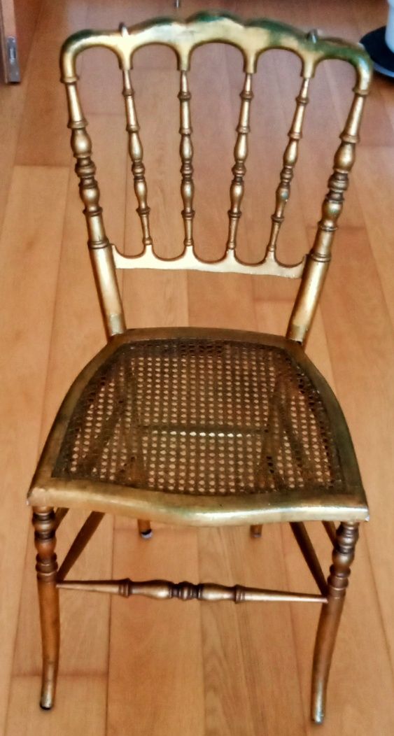 Cadeira talha dourada
