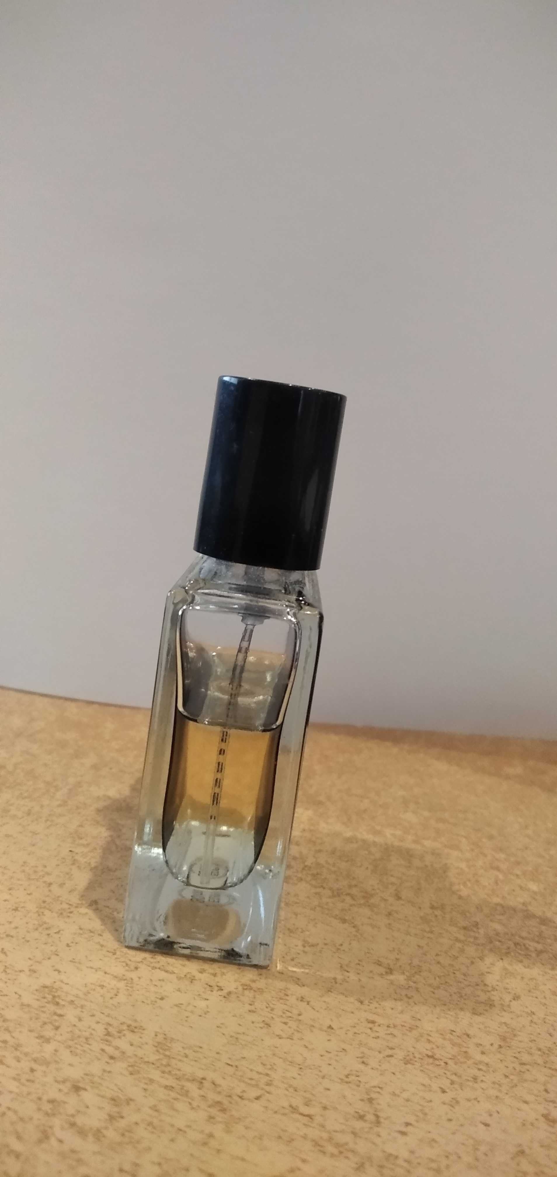 Парфумна вода Little Black Dress для Неї