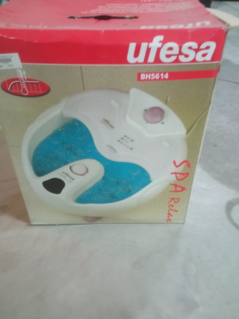 Massajador SPA de pés Ufesa BH5614