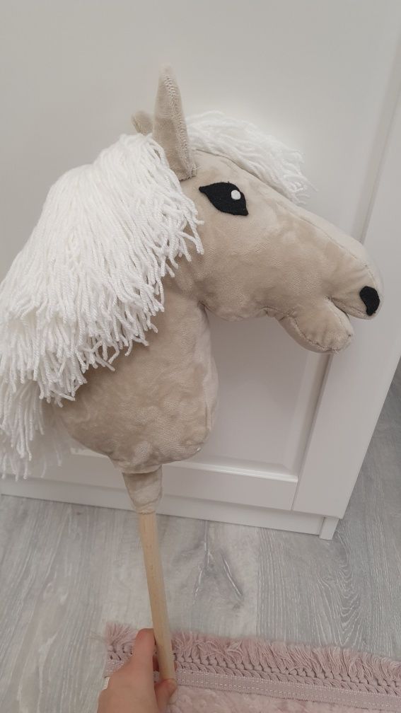 Hobby horse A4 jasny