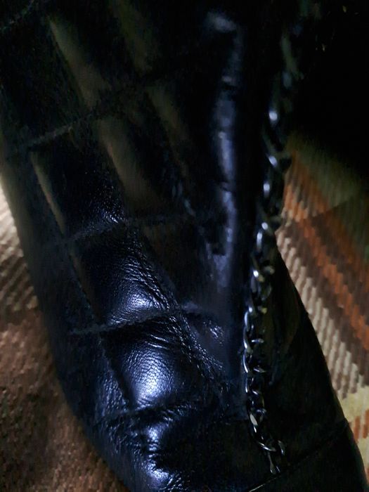 Orginalne Chanel Kozaki Top Luk w typowym dizajnie marki 39/39,5