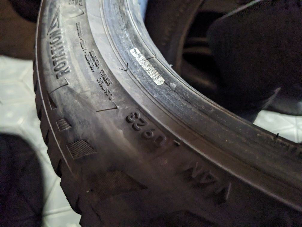 225/50R18 Bridgestone 2023рік