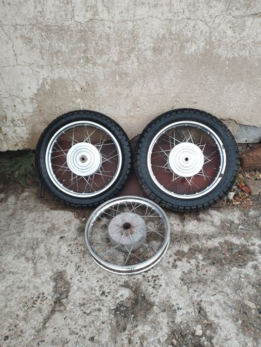 Мотошина 18 Колесо обод иж юпитер планета