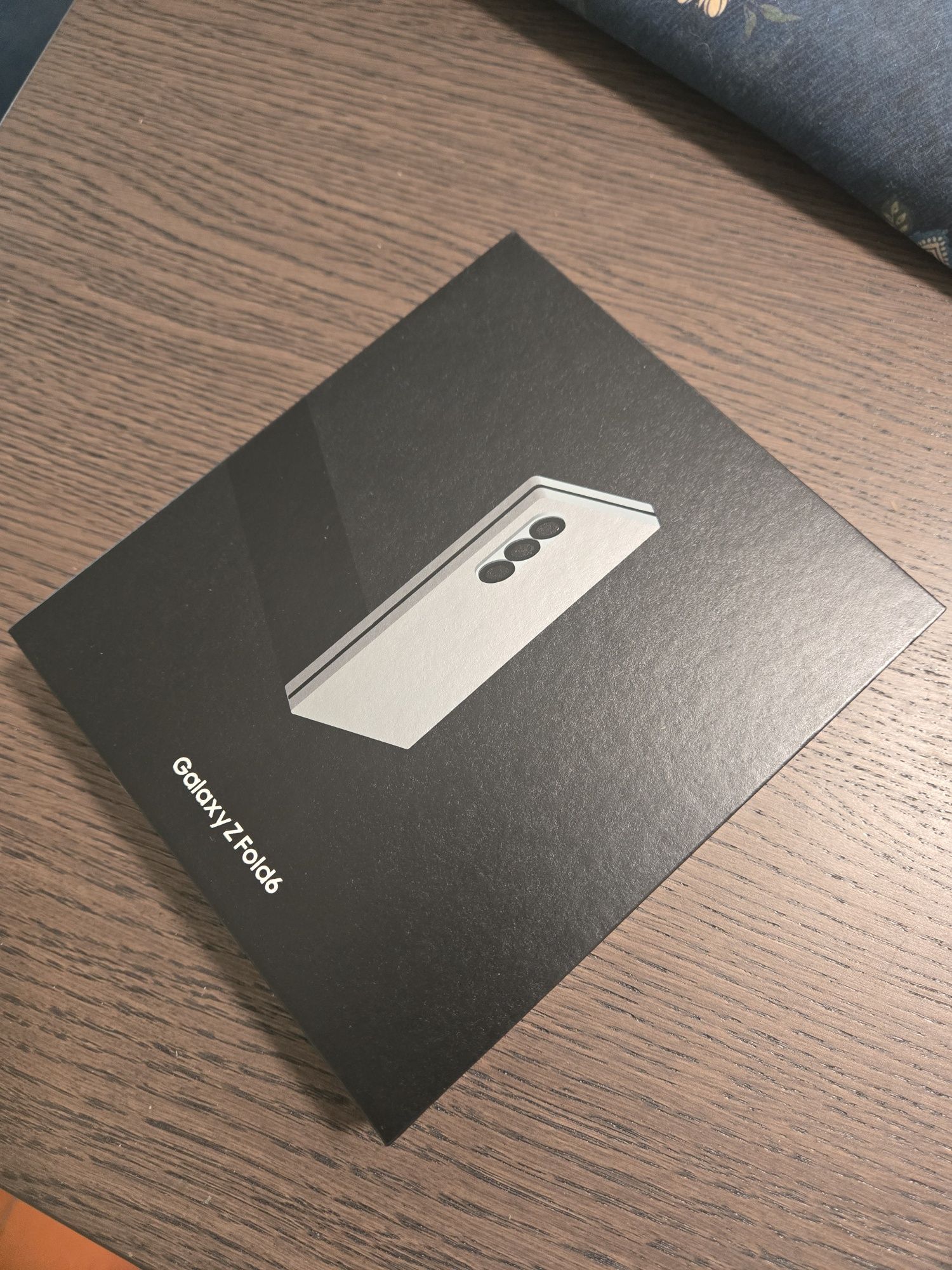 Samsung Fold 6 512GB Smartphone
