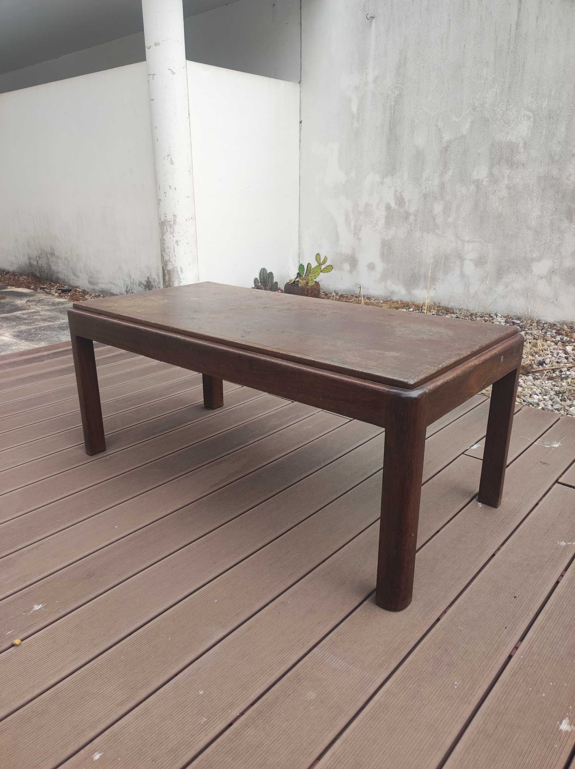 Mesa de centro / apoio em madeira maciça Arte Deco